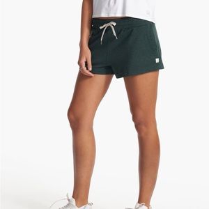 Vuori halo performance short